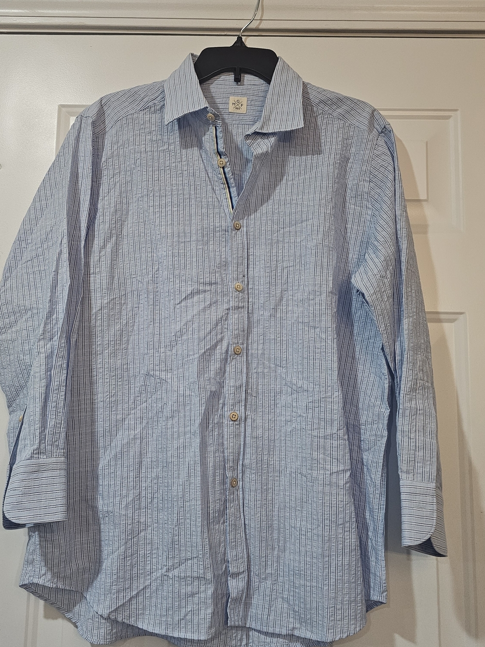 GMF 965 Men's Light Blue Stripe Dress Shirt Size 42 Seersucker Fabric{Bx27}